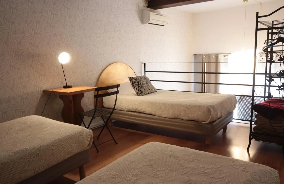 Hotel Des Arts, Artisanal Et Independant-1